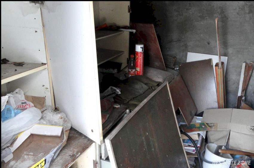 Modernistyczna willa z wieżyczką., podkowa leśna