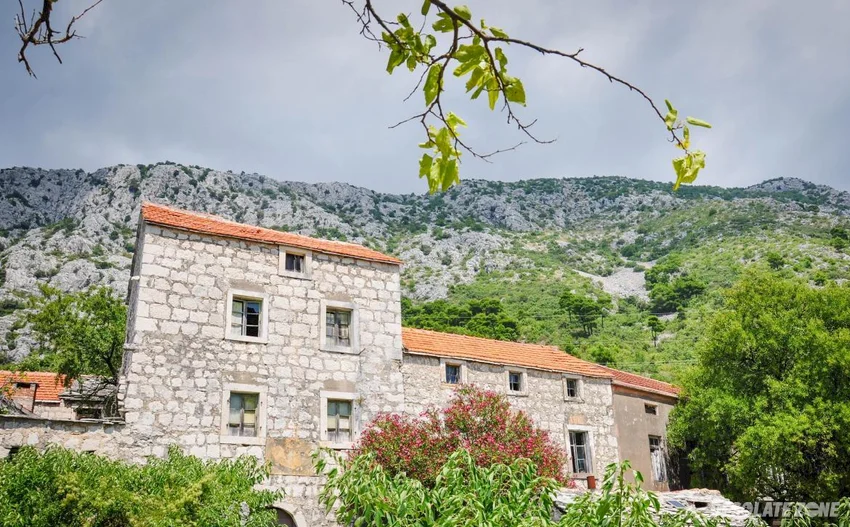 Opuszczone miasto, podaca - zdjęcie 1/4