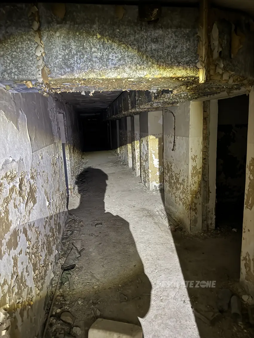 Opuszczone pomieszczenie techniczne sanatarium - zdjęcie 1/10
