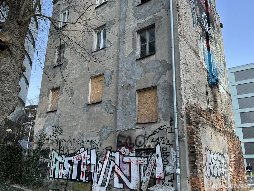 Opuszczona kamienica