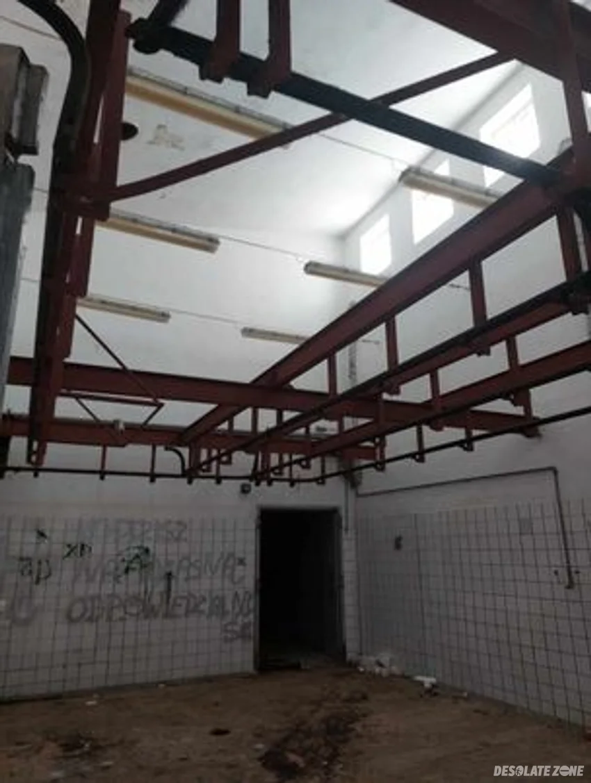 Opuszczona ubojnia w piotrowicach