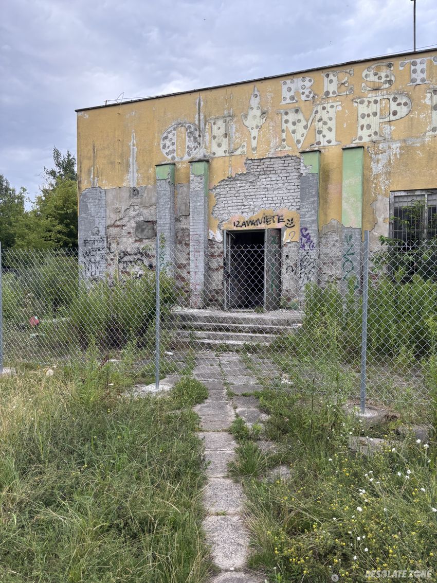 Opuszczona restauracja