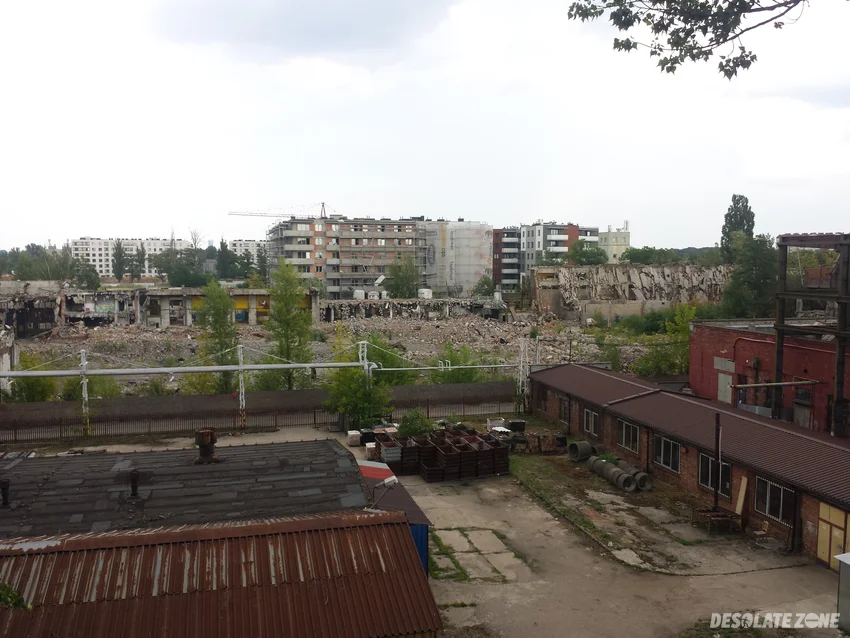 Opuszczona fabryka traktorów ursus, warszawa ( ursus)