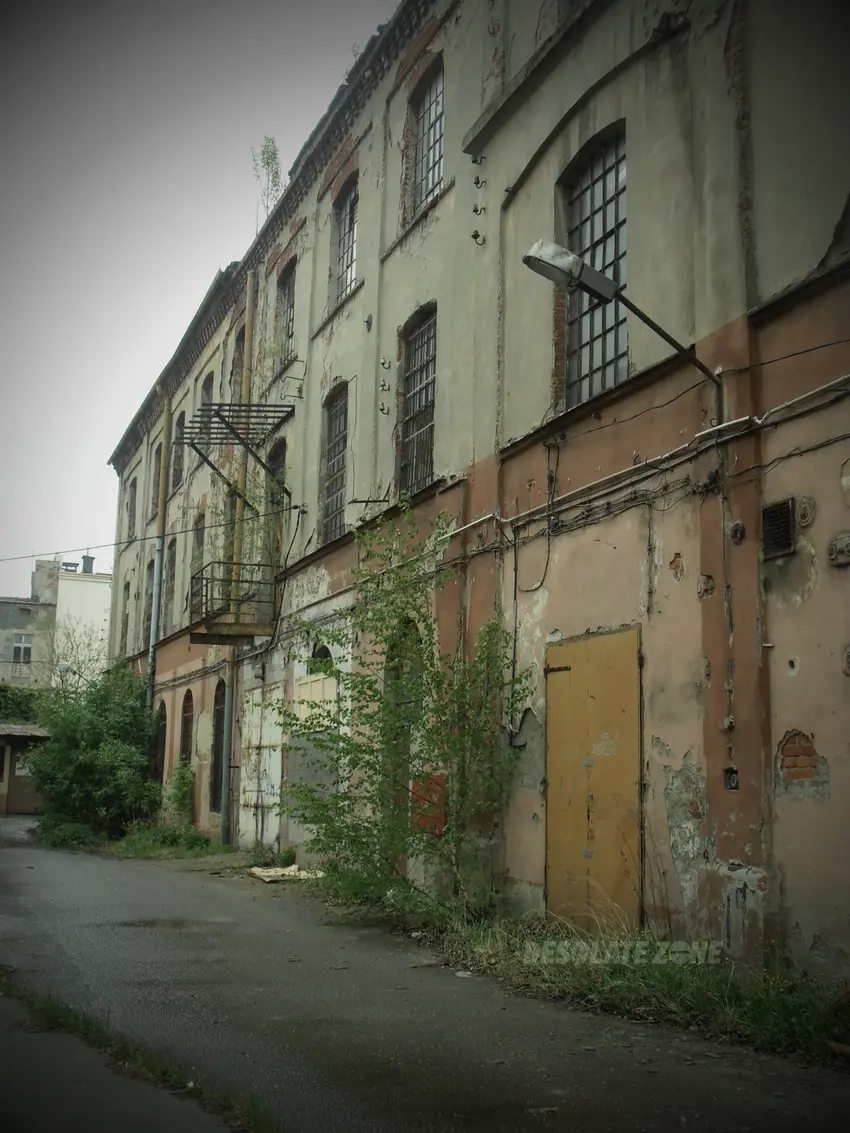 Fabryka hentschela - photo 1/4