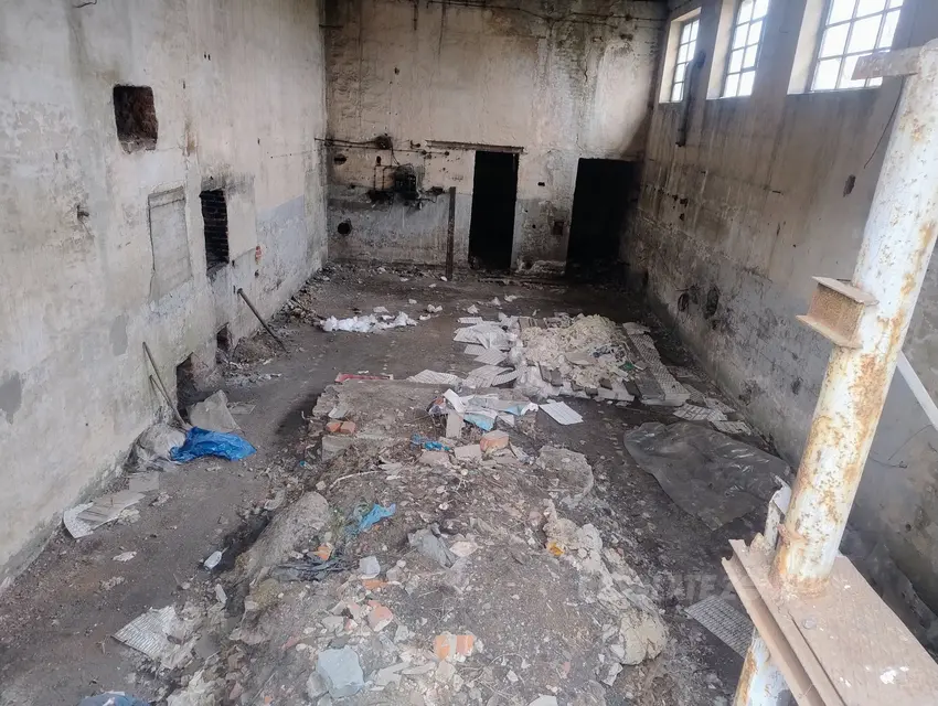 Dawny p g r lub gospodarstwo - zdjęcie 1/4