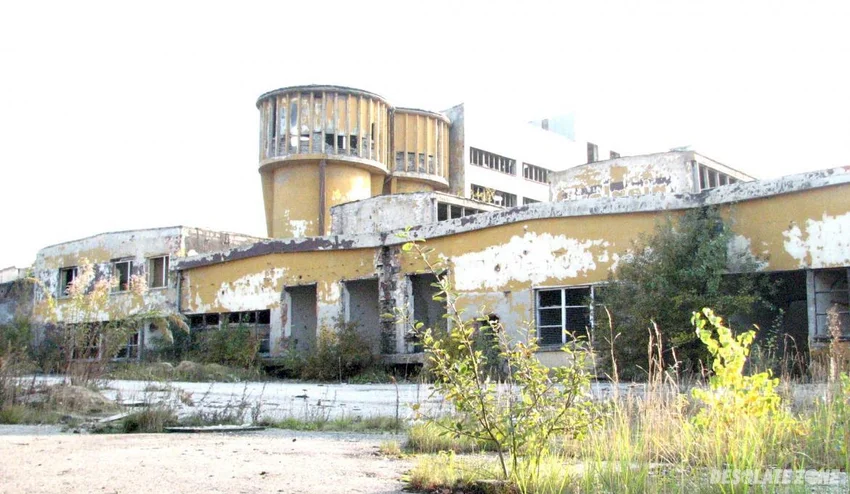 Izolacja ogrodzieniec, ogrodzieniec