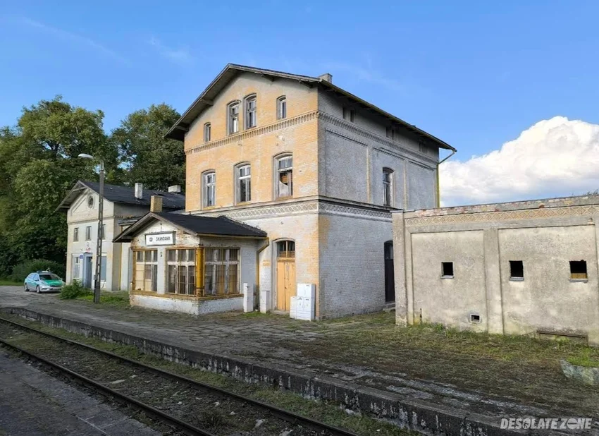 Opuszczony dworzec