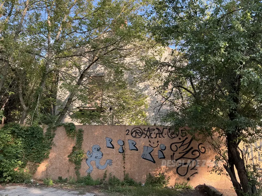 Opuszczony blok - photo 1/5