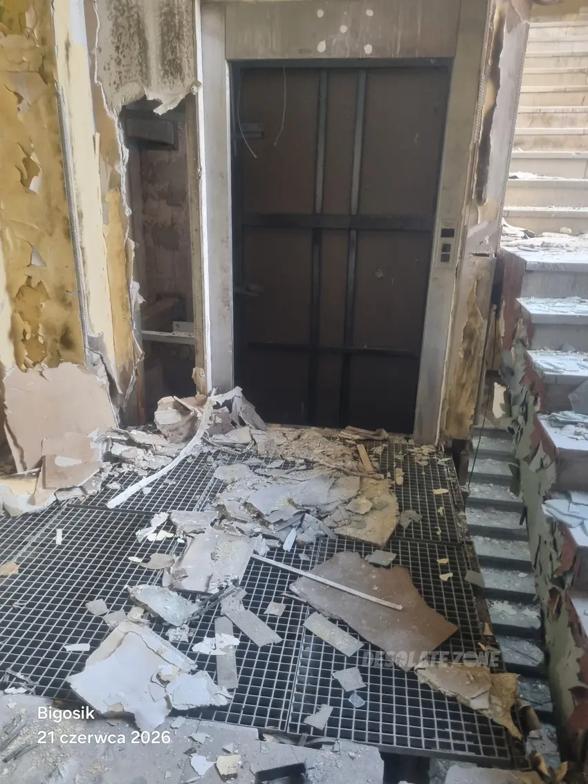 Opuszczony szpital ginekologiczny - photo 1/4