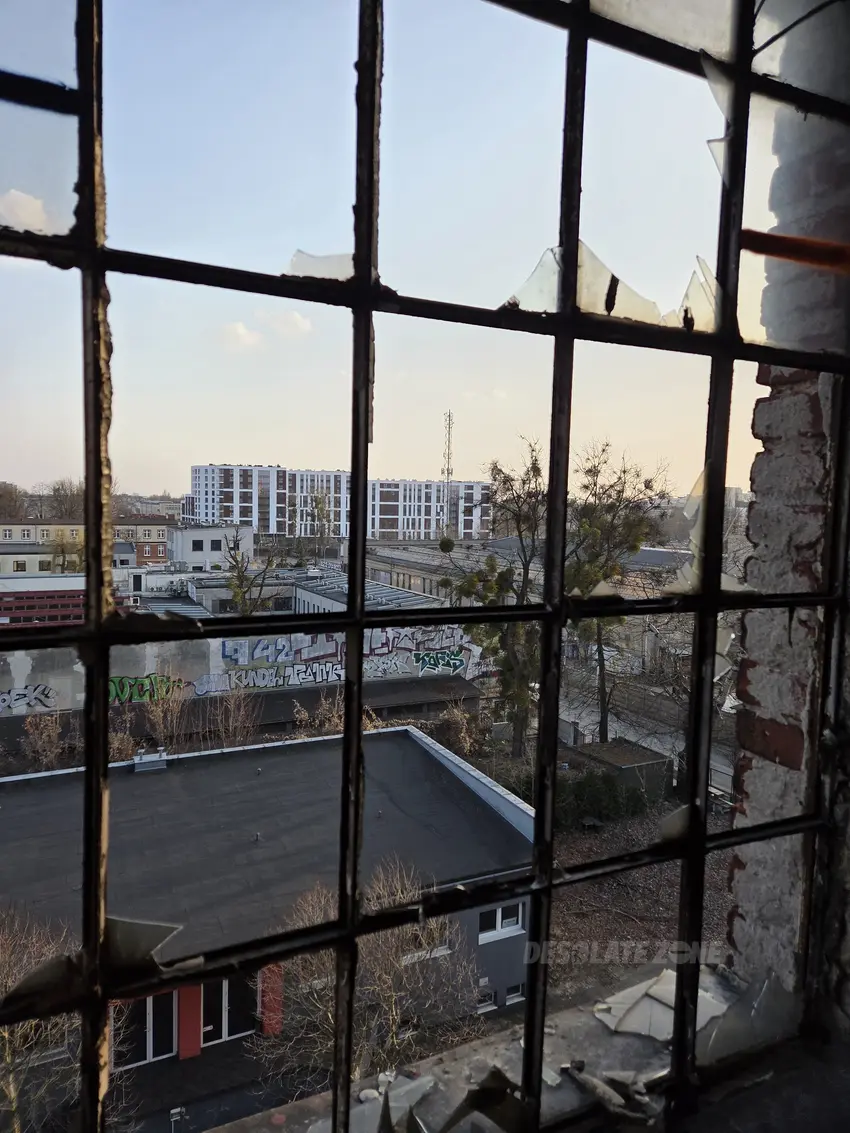 Fabryka włókiennicza na wierzbowej - photo 1/4