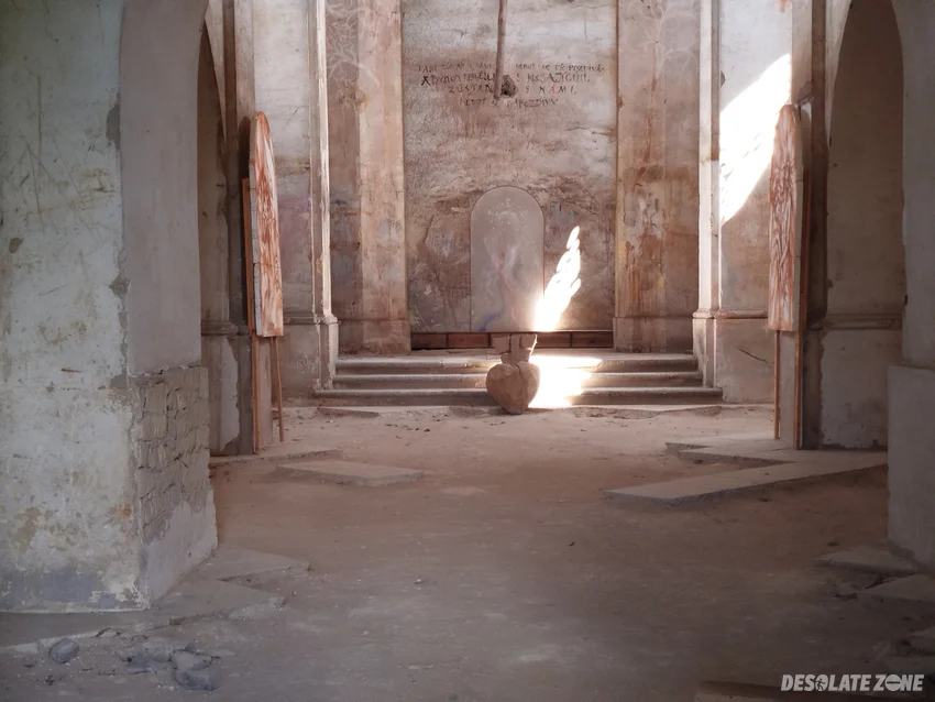 Opuszczony kościół