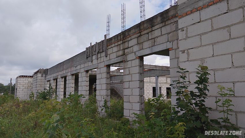 Niedokończony hotel