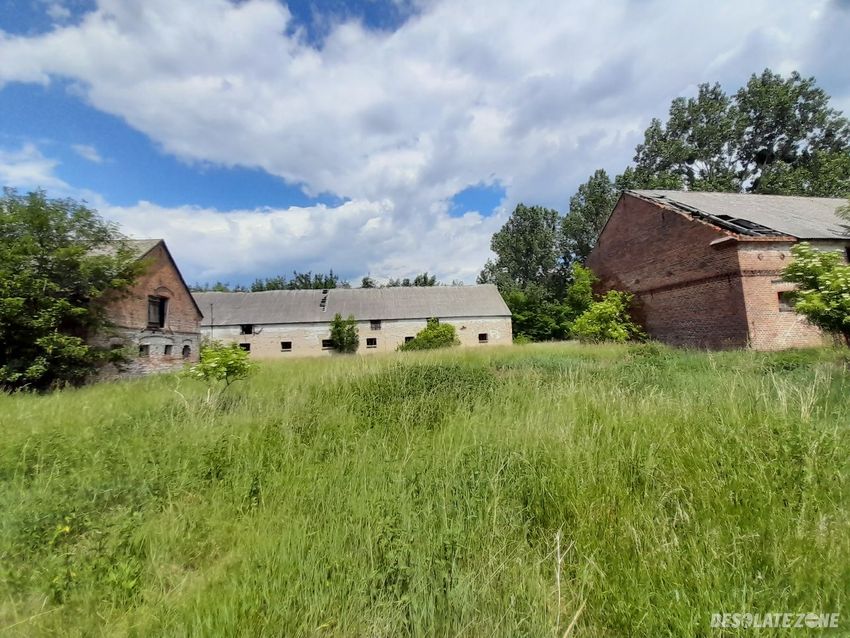 Opuszczone gospodarstwo rolne