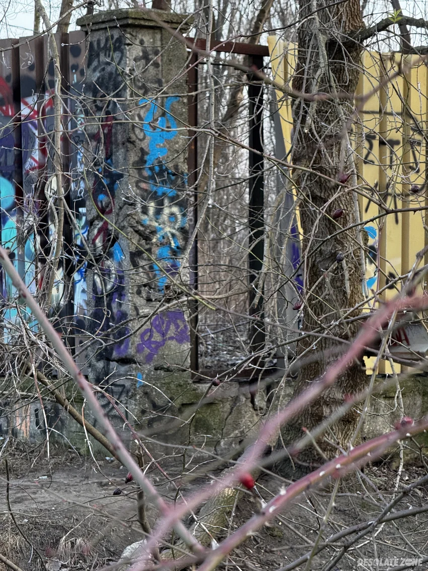 Trafostacja zakładów p z l wola - zdjęcie 1/4