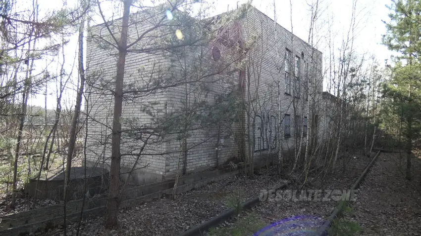 Opuszczony budynek kolejowy, dąbrowa górnicza - photo 1/4