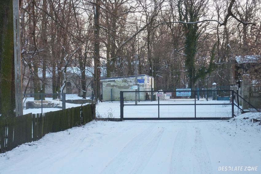 Dwór rodziny wężyków, bełdów