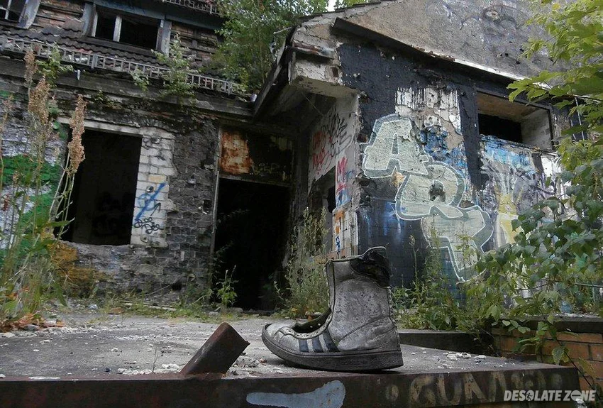 Opuszczony szpital dziecięcy w berlin- weißensee - zdjęcie 1/4