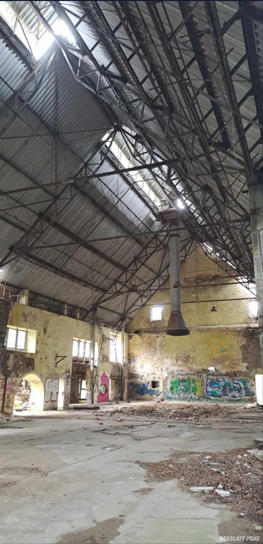 Opuszczona huta szkła „ julia”, szjkarska poręba