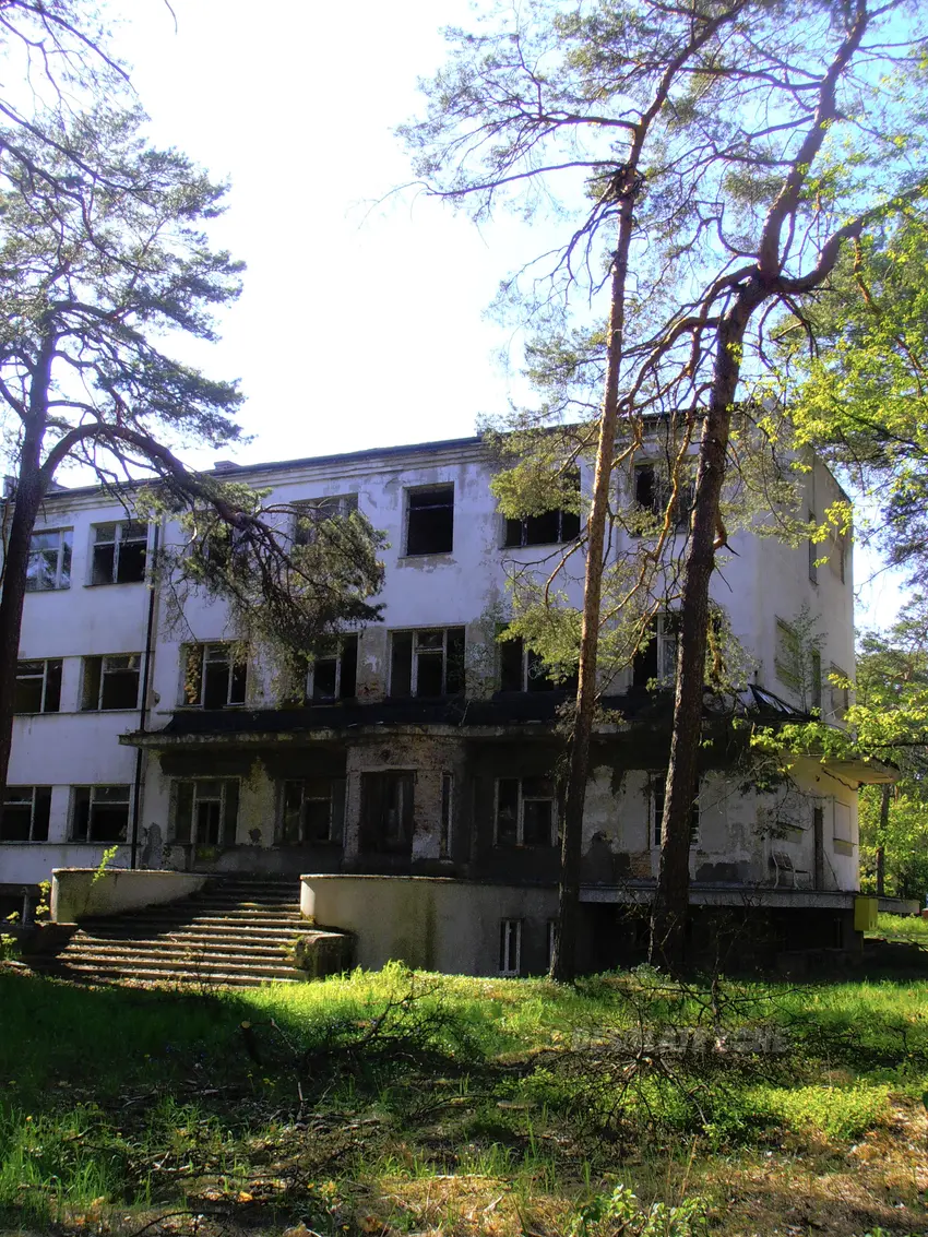Sanatorium im. hanki sawickiej, otwock - photo 1/4