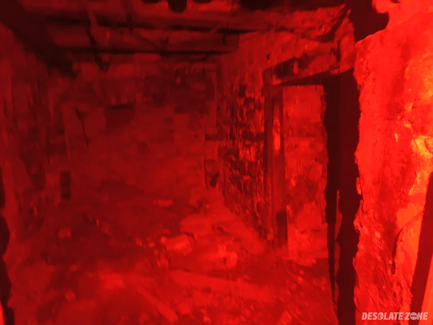 Opuszczony domek koło torów