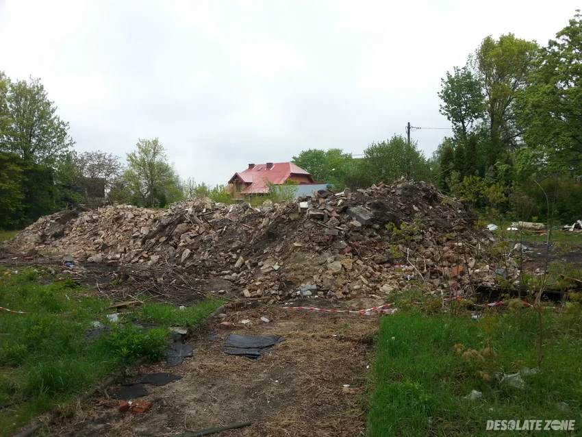 Opuszczony kościół, sosnowiec, milowice - photo 1/4