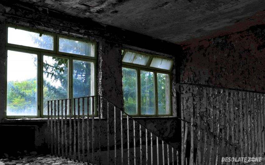 Zespół szkół elektroniczno- mechanicznych, warszawa