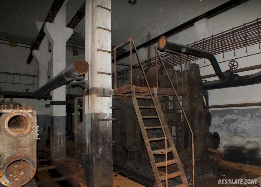 Opuszczone zbiorniki na paliwo, gdynia