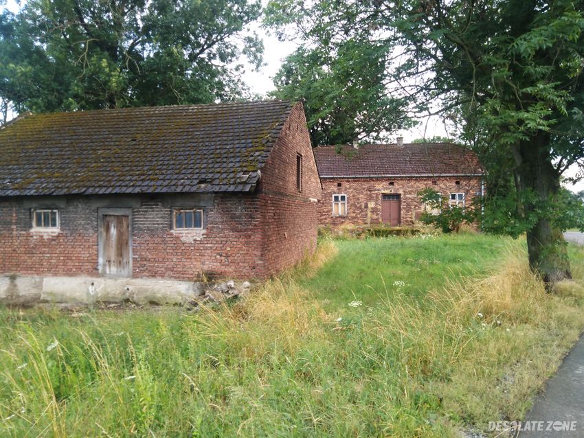 Opuszczony dom przylasek rusiecki