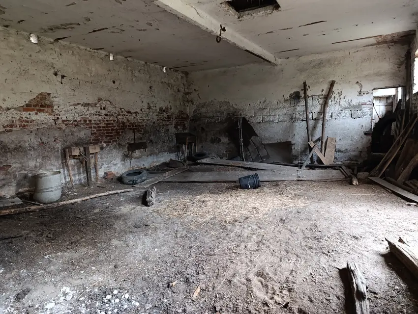 Opuszczone gospodarstwo - photo 1/4
