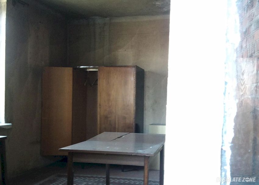 Opuszczona wiejska, chatka, warszawa- wawer