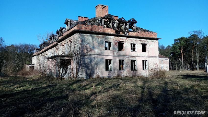 Opuszczony kompleks budynków, otwock