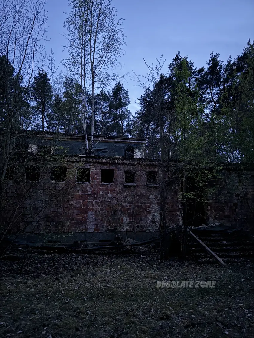 Opuszczone pomieszczenie techniczne sanatarium - zdjęcie 1/10