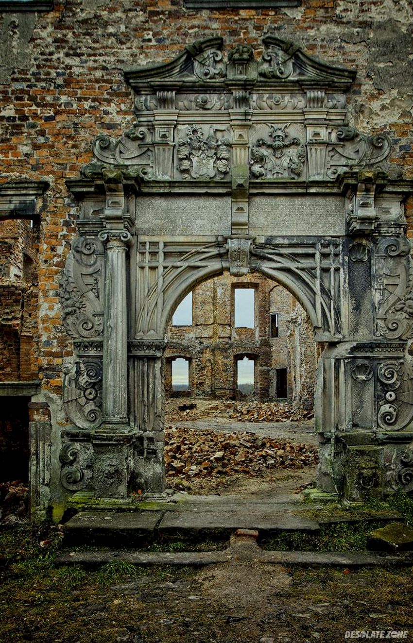 Zamek w siedlisku, siedlisko