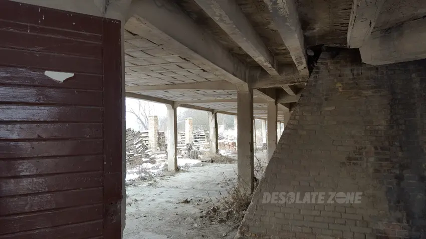 Opuszczona cegielnia - zdjęcie 1/4