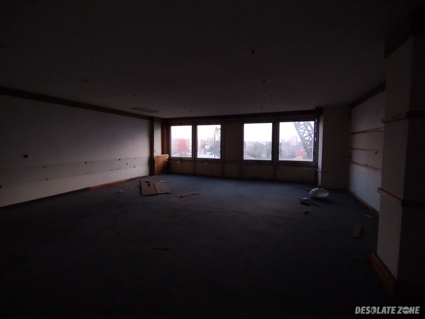 Opuštěný hotelový dům