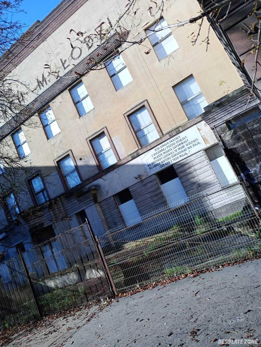 Pustostan szpitala - zdjęcie 1/4