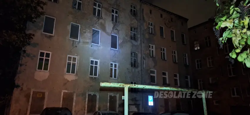 Opuszczona kamienica. - photo 1/6
