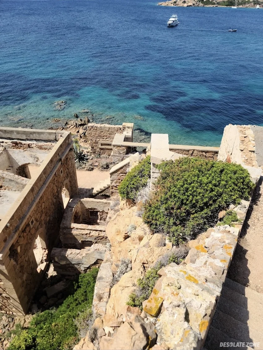 Bateria punta rossa - fortezza bastiani - zdjęcie 1/4