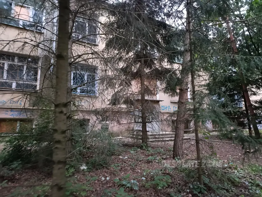 Technikum kolejowe - zdjęcie 1/7