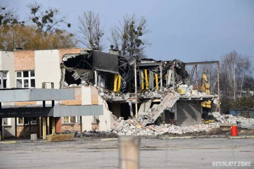 Dworzec p k s (stary)