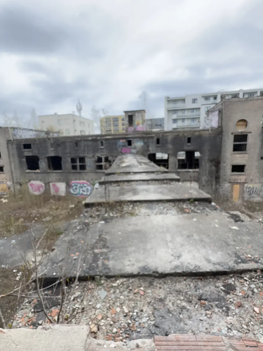 Fabryka radioodbiorników telefunken - photo 1/4