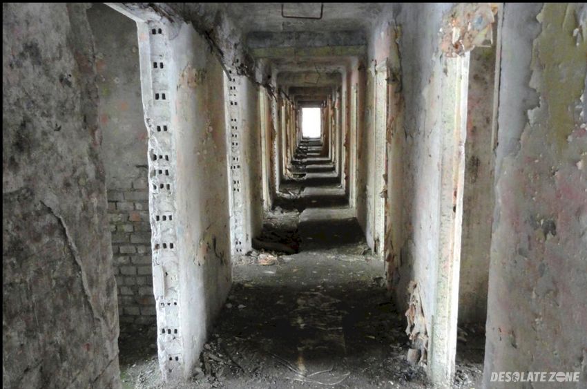 Hotel pod dębami, józefów