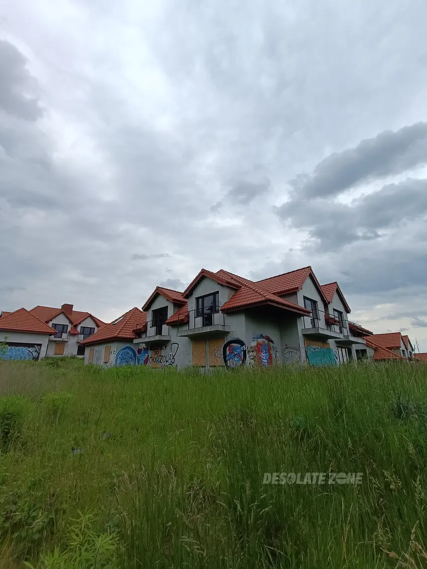 Niedokończone osiedle - photo 1/6