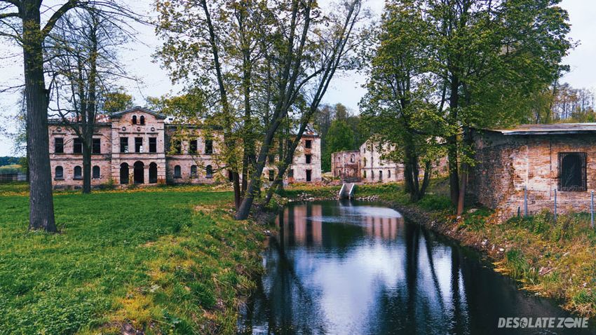 Pałac schoenbergów, wąchock