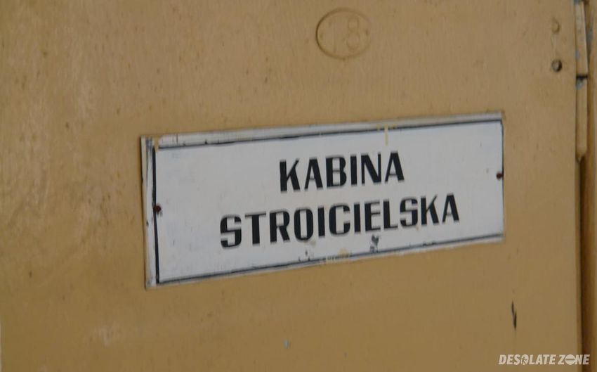 Legnicka fabryka fortepianów i pianin l f f p, legnica