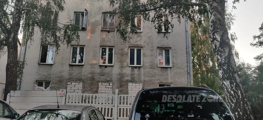 Opuszczona kamienica - photo 1/7