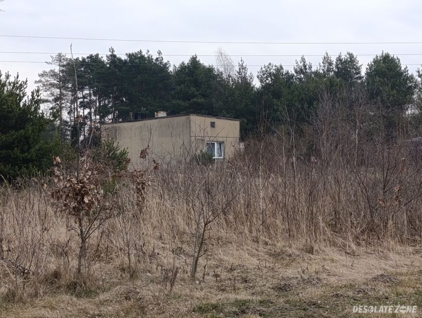 Spalona i opuszczona wulkanizacja