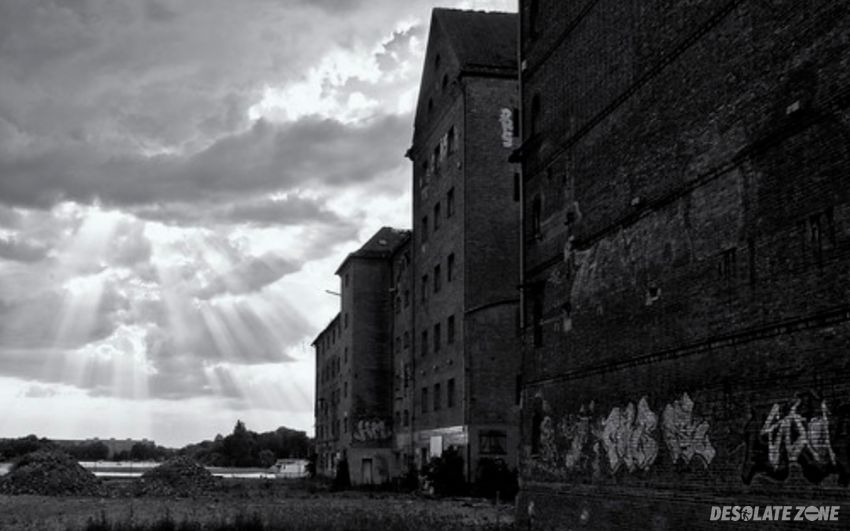 Opuszczona fabryka tkaniny