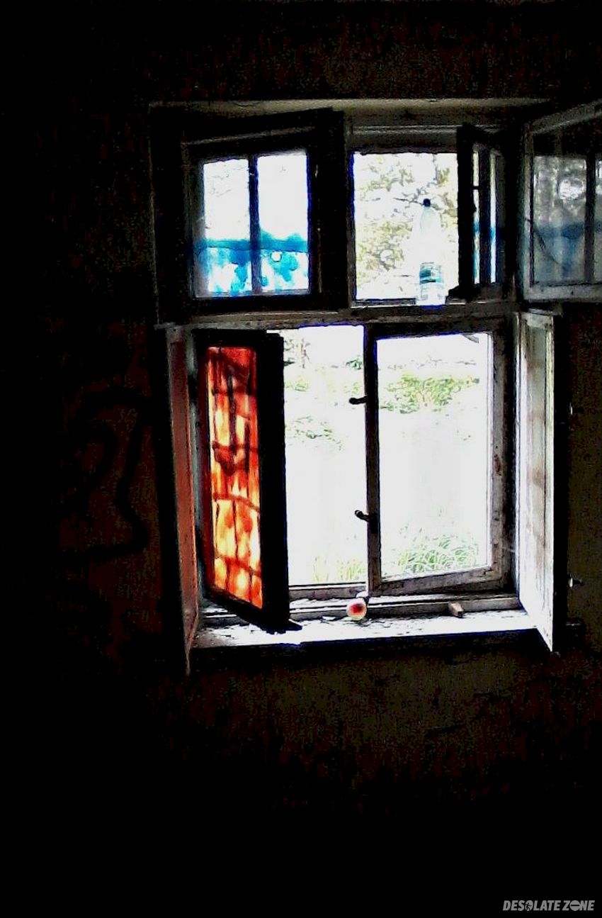 Szkoła polska i budynek mieszkalny, dobrzeń wielki