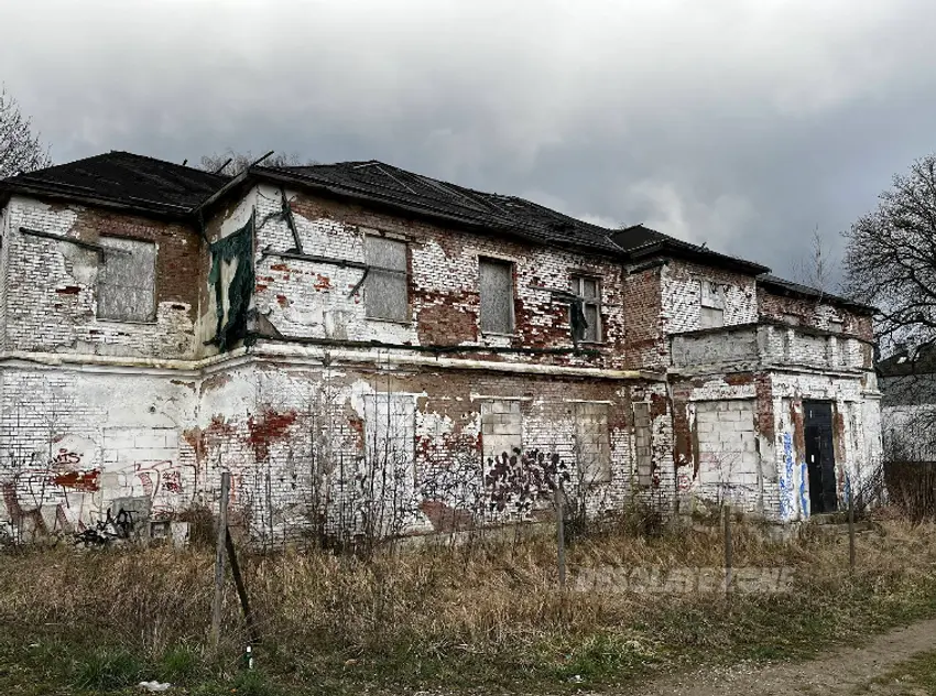Dwór "Sienno" i zagroda - photo 1/11